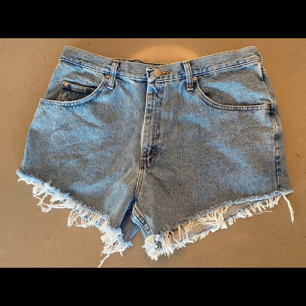 Custom high waist Wrangler Jean shorts